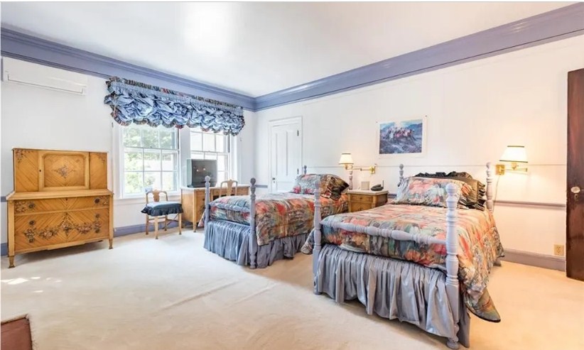 219 Blackstone Blvd, East Side of Prov, RI 02906