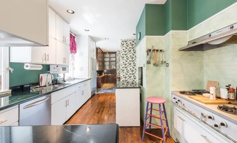 219 Blackstone Blvd, East Side of Prov, RI 02906