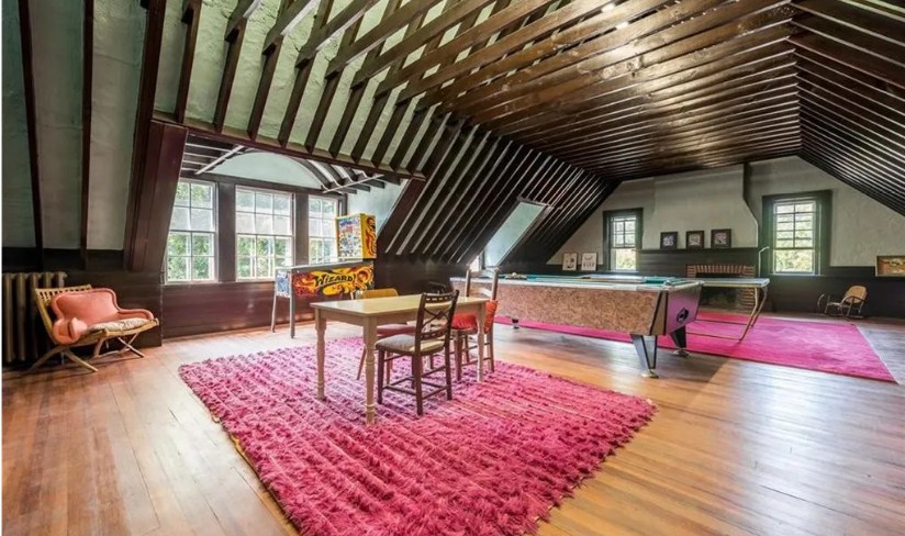 219 Blackstone Blvd, East Side of Prov, RI 02906