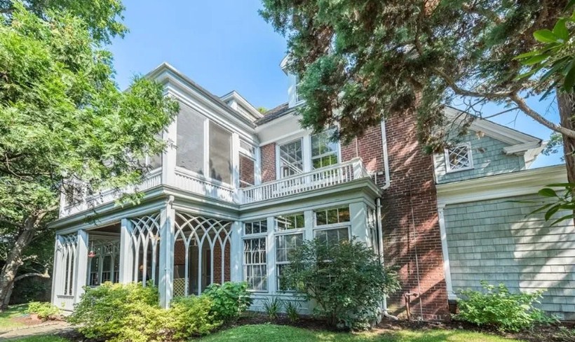 219 Blackstone Blvd, East Side of Prov, RI 02906