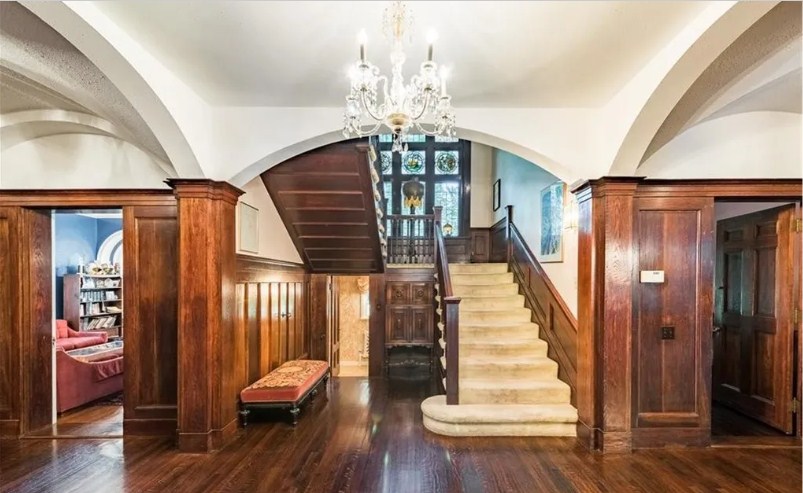 219 Blackstone Blvd, East Side of Prov, RI 02906