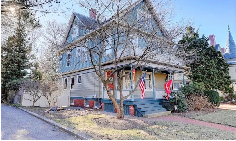 251 Olney St, East Side of Prov, RI 02906