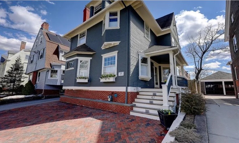 47 Adelphi Ave, East Side of Prov, RI 02906