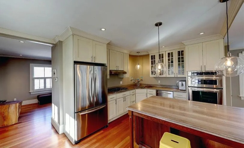 131 Congdon St, East Side of Prov, RI 02906