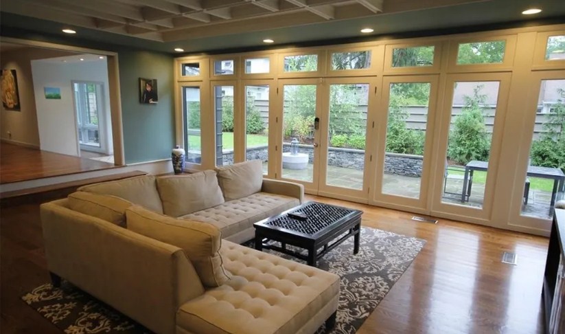 80 Clarendon Ave, East Side of Prov, RI 02906