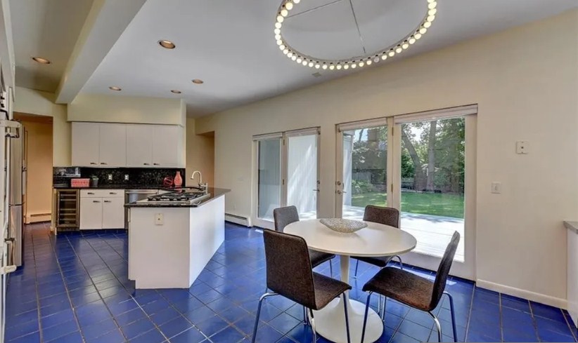 27 Loring Ave, East Side of Prov, RI 02906