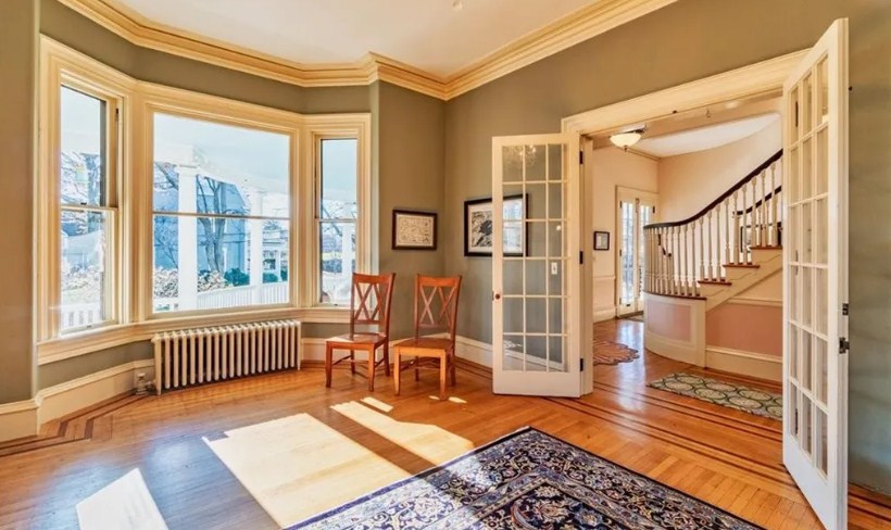 41 Arlington Ave, East Side of Prov, RI 02906