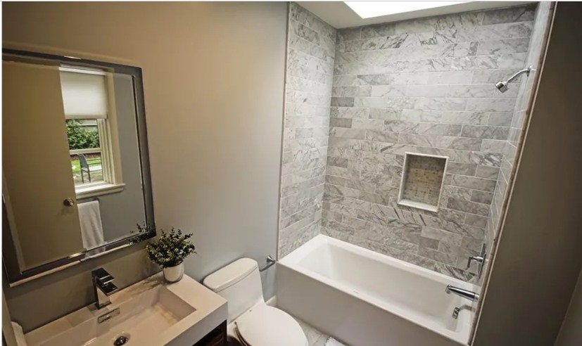 80 Clarendon Ave, East Side of Prov, RI 02906