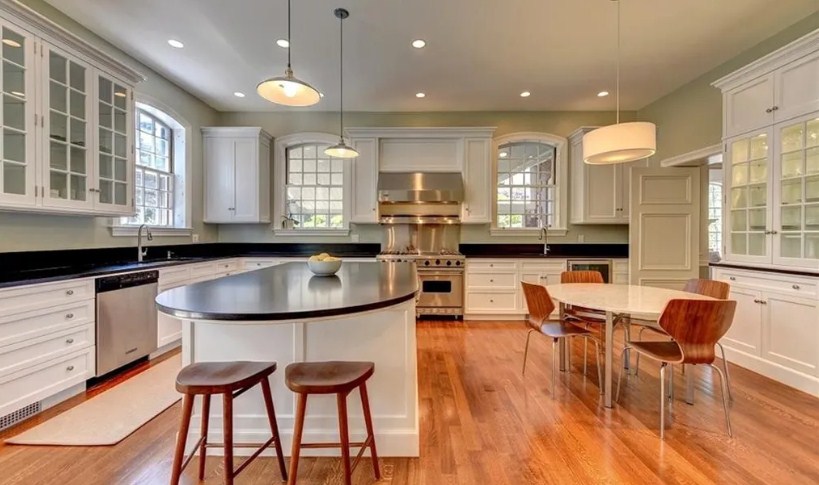 45 Balton Rd, East Side of Prov, RI 02906