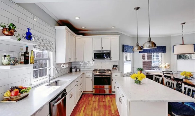 47 Adelphi Ave, East Side of Prov, RI 02906