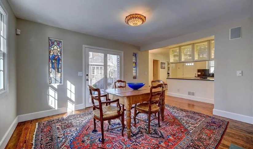224 Doyle Ave, East Side of Prov, RI 02906