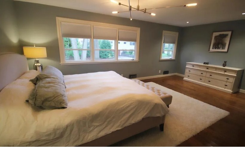 80 Clarendon Ave, East Side of Prov, RI 02906