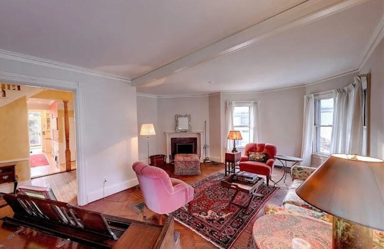 251 Olney St, East Side of Prov, RI 02906