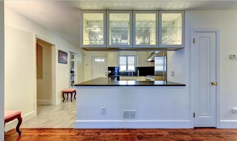 224 Doyle Ave, East Side of Prov, RI 02906