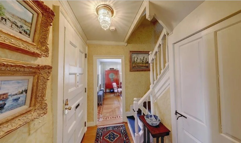 21 George St, East Side of Prov, RI 02906