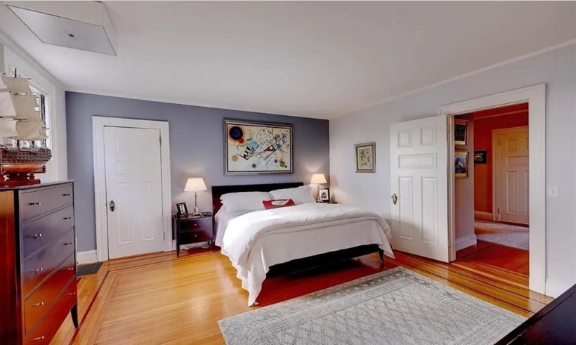 145 Meeting St, East Side of Prov, RI 02906