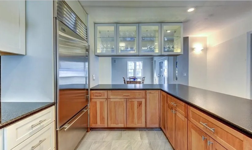 224 Doyle Ave, East Side of Prov, RI 02906