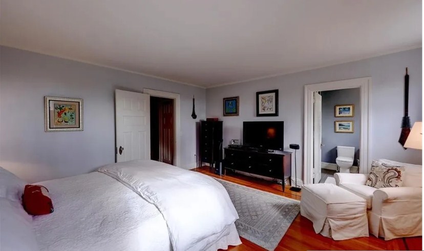 145 Meeting St, East Side of Prov, RI 02906