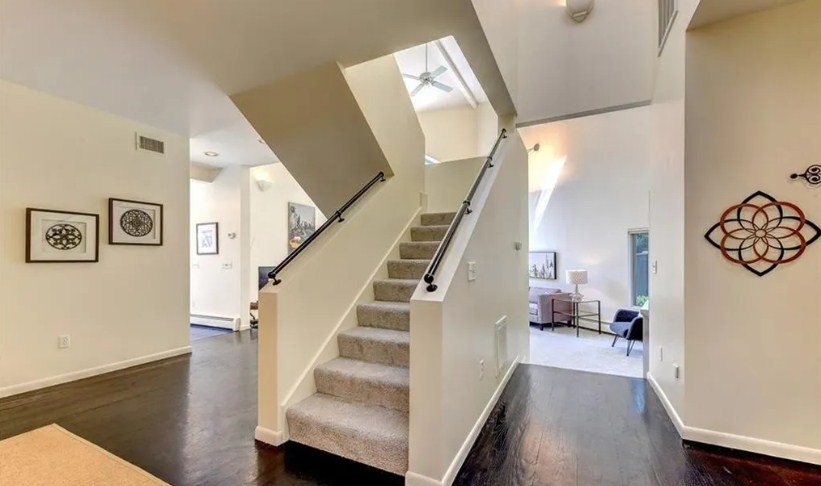 27 Loring Ave, East Side of Prov, RI 02906