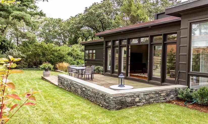 80 Clarendon Ave, East Side of Prov, RI 02906