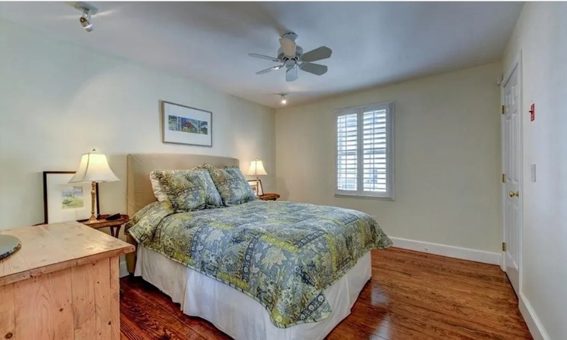 224 Doyle Ave, East Side of Prov, RI 02906