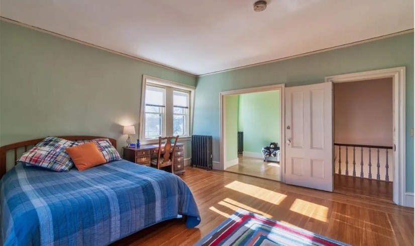 41 Arlington Ave, East Side of Prov, RI 02906