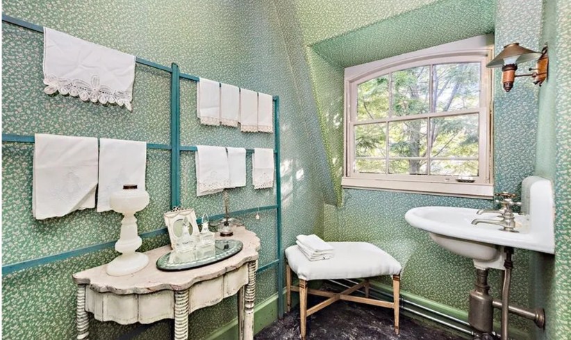 75 Prospect St, East Side of Prov, RI 02906