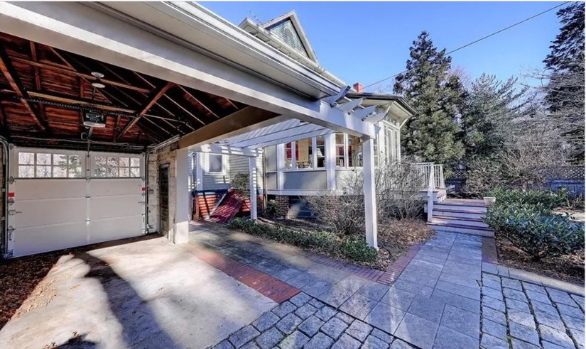 251 Olney St, East Side of Prov, RI 02906