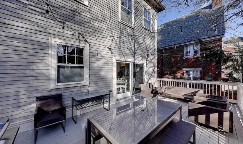 145 Meeting St, East Side of Prov, RI 02906