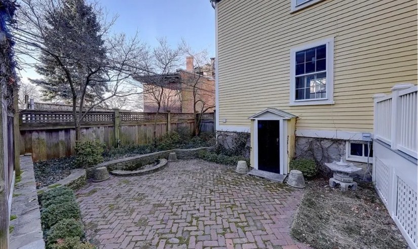 21 George St, East Side of Prov, RI 02906