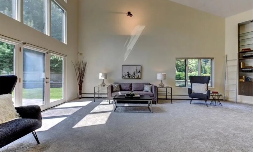 27 Loring Ave, East Side of Prov, RI 02906