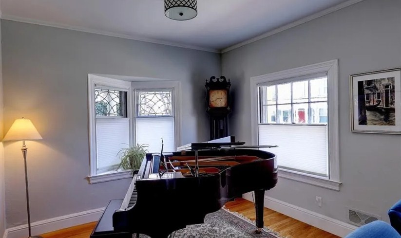 47 Adelphi Ave, East Side of Prov, RI 02906