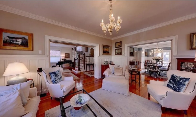 145 Meeting St, East Side of Prov, RI 02906