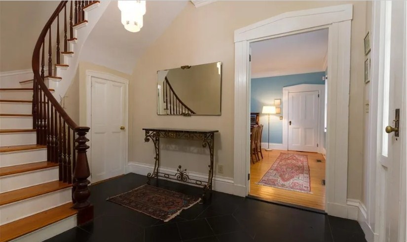 106 Williams St Unit 3, East Side of Prov, RI 02906