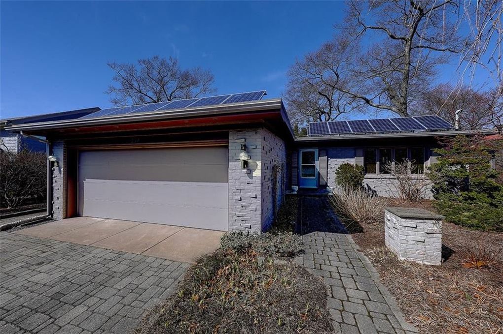 230 Laurel Ave, East Side of Prov, RI 02906 Providence Real Estate