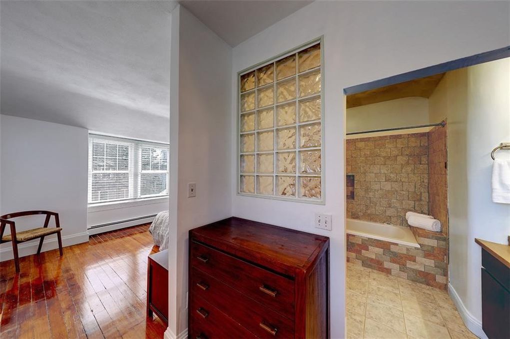 24 Adelphi Ave, East Side of Prov, RI 02906