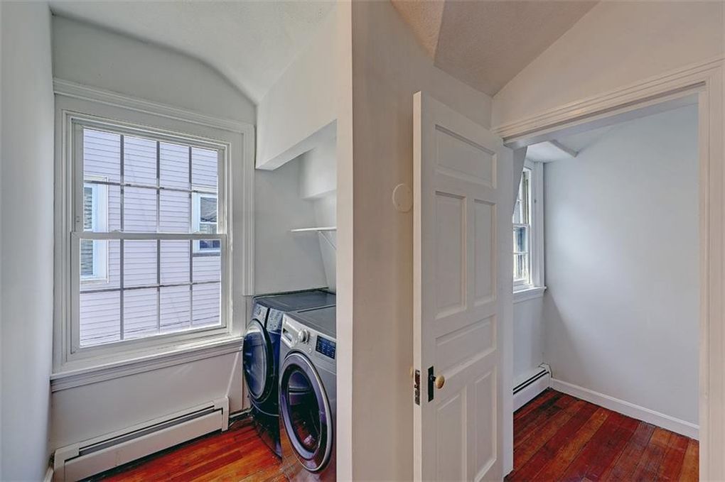 24 Adelphi Ave, East Side of Prov, RI 02906