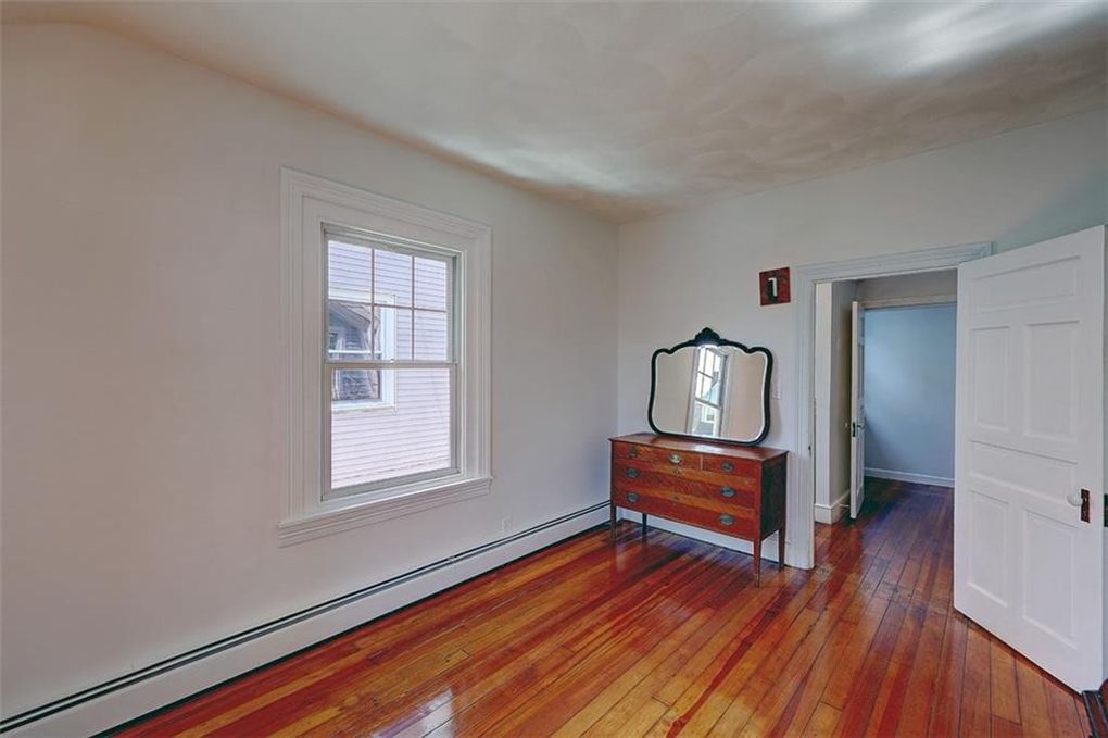 24 Adelphi Ave, East Side of Prov, RI 02906