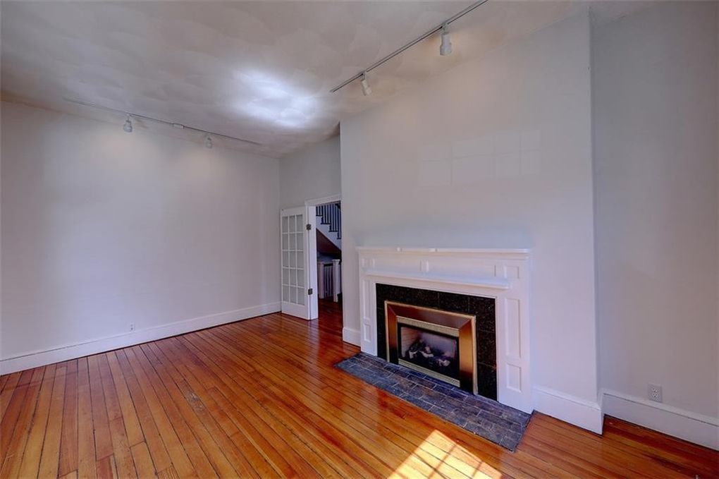 24 Adelphi Ave, East Side of Prov, RI 02906