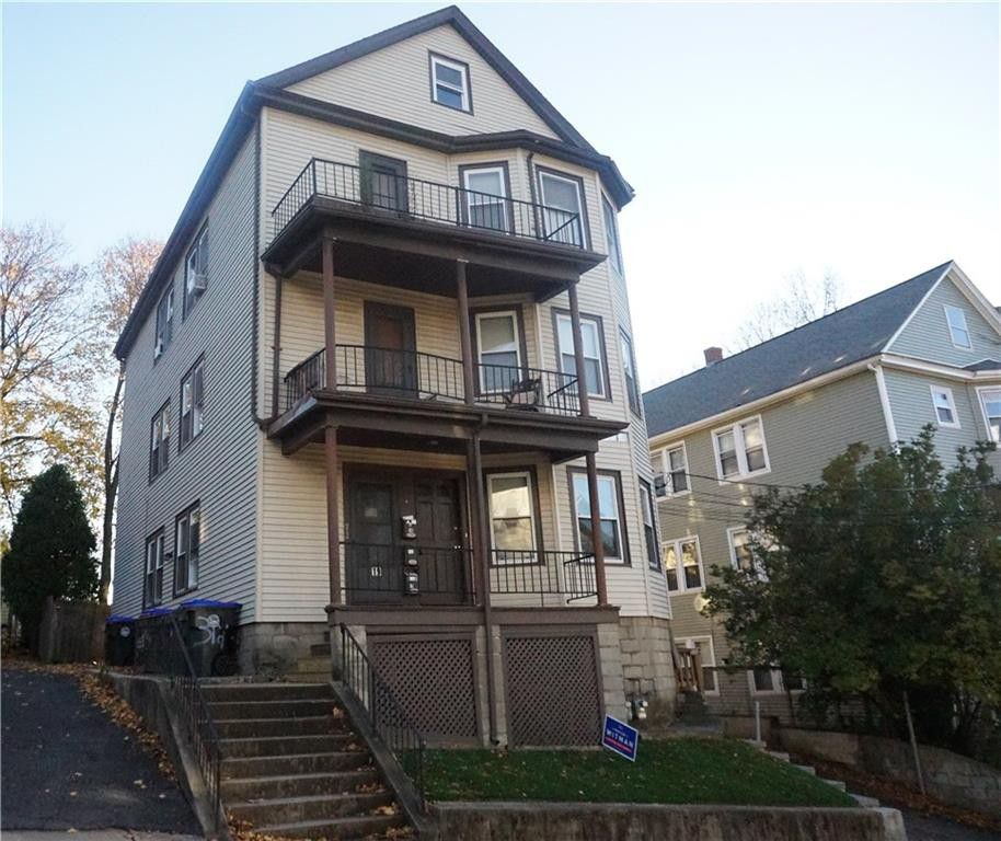 17 Evergreen St, Providence, RI 02906