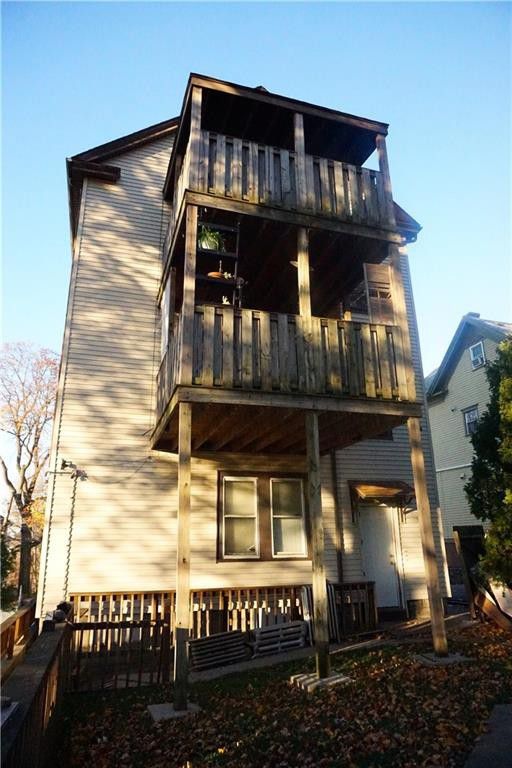 17 Evergreen St, Providence, RI 02906