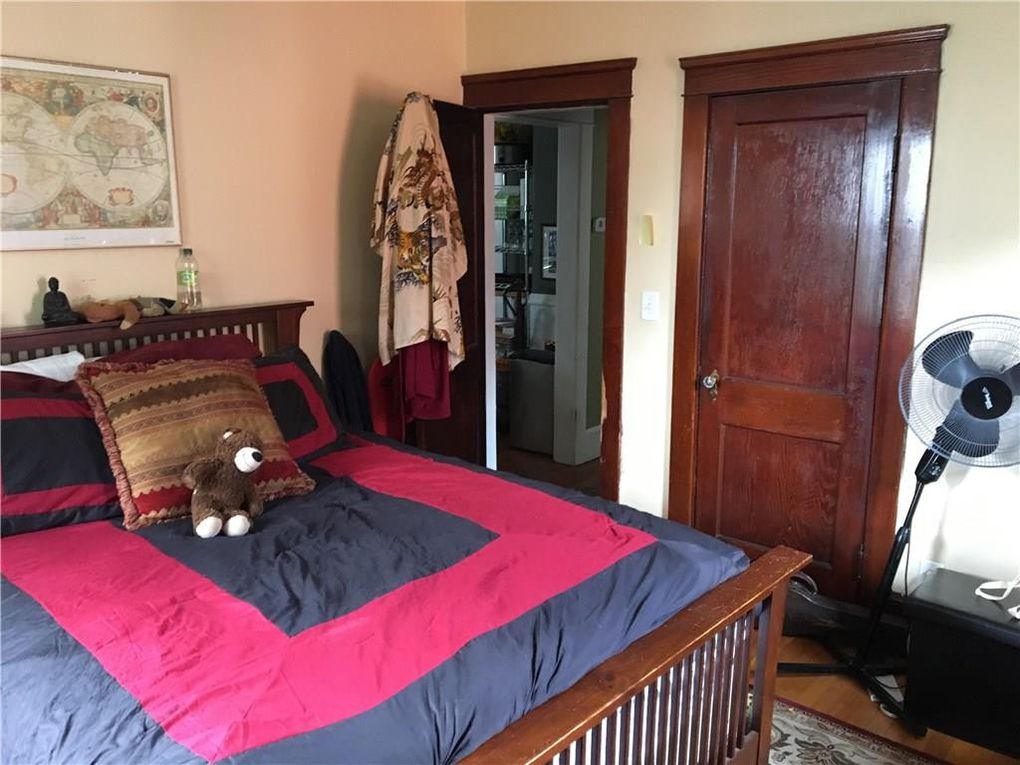 92 Colonial Rd, Providence, RI 02906