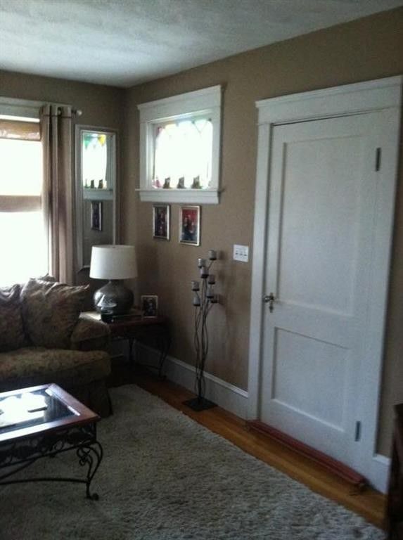 92 Colonial Rd, Providence, RI 02906